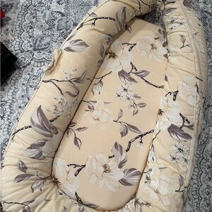 Floral Cream and Gray Baby Lounger